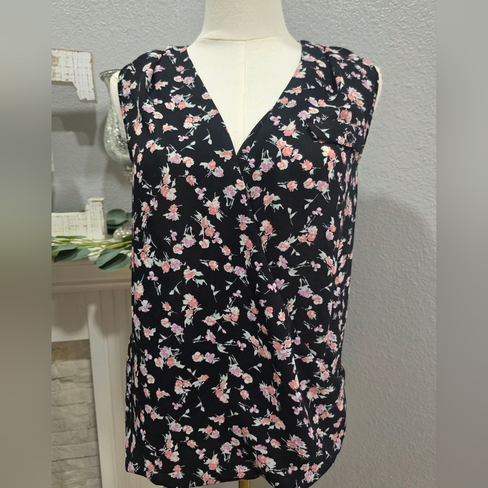 Candie's Black Floral Sleeveless Blouse
